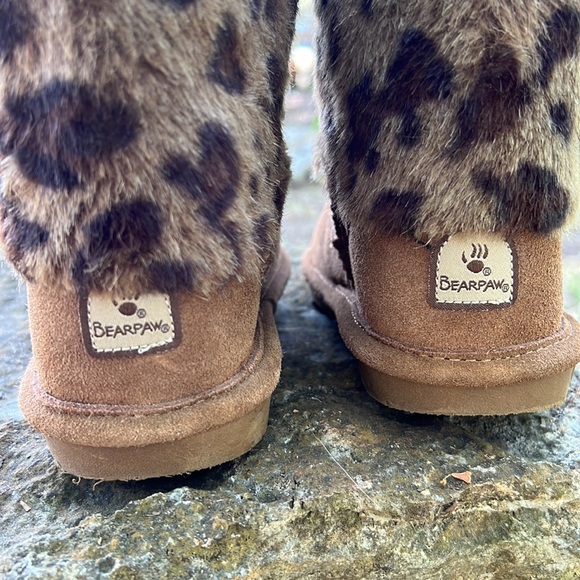 Kids Bearpaw Fleece lined Cheetah Leopard print Boots size 1 - Picture 6 of 8